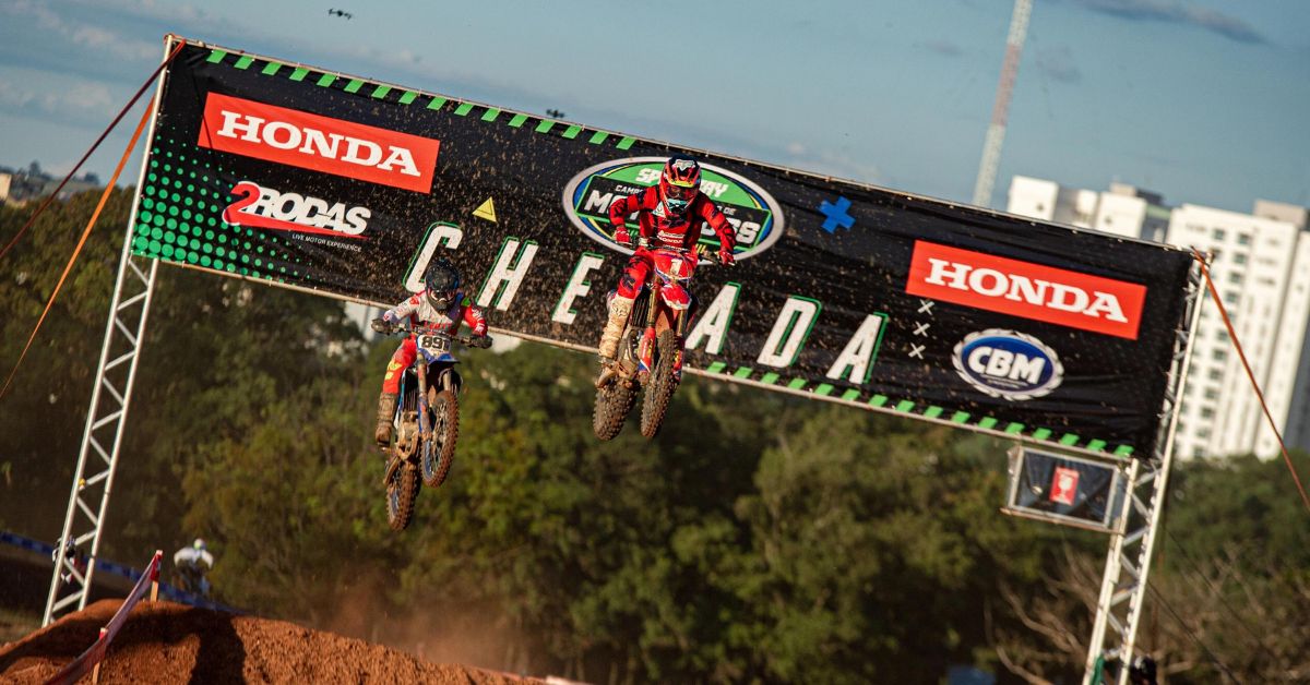 Honda Racing sobe ao pódio na abertura do Brasileiro de Motocross.